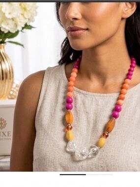 EL-Vintage Artisan Boho Chic Statement Beaded Necklace